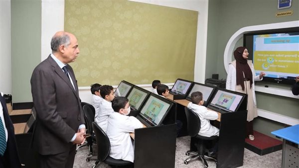 محافظ المنيا