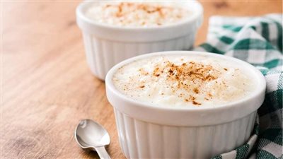 طريقة عمل المهلبية بالحليب البودرة.. سهلة وجديدة 