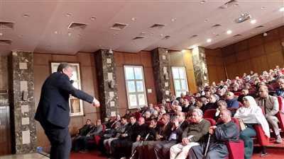 المديريات التعليمية تستأنف جلسات الحوار المجتمعي حول نظام البكالوريا مع الطلاب وأولياء الأمور