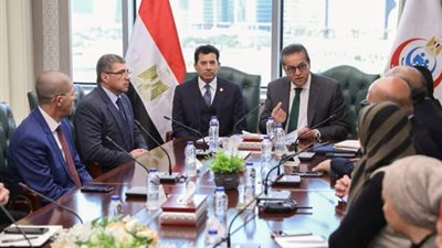 وزيرا الصحة والشباب والرياضة يشهدان توقيع مذكرة تفاهم لسرعة إنقاذ الأشخاص المعرضين للإصابة بتوقف عضلة القلب المفاجئ