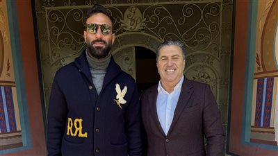 اجتماع بين حسين لبيب وبيسيرو قبل خوض تدريبه الأول مع الزمالك