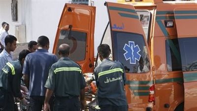 إصابة 6 أشخاص بهبوط عام بالجسم ونقلهم للمستشفى في المنيا| بث مباشر