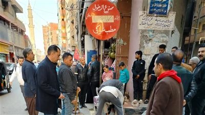 قبل رمضان.. تنظيم حركة المرور وتوحيد اتجاه السير بشوارع الشهداء في المنوفية