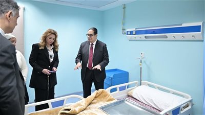 رئيس جامعة القاهرة يتابع أعمال التجديد والتطوير بالمستشفى الشمالي بالمعهد للقومي للأورام