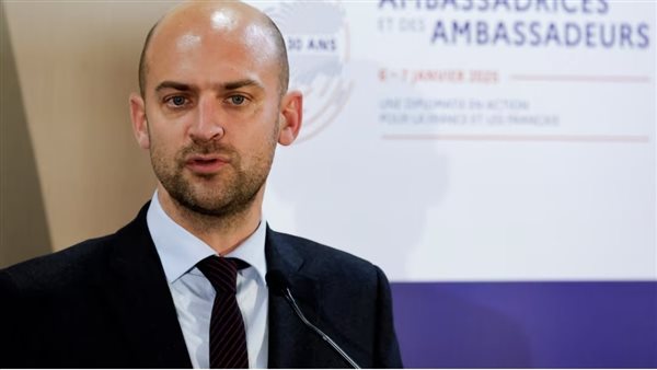  وزير الخارجية الفرنسي