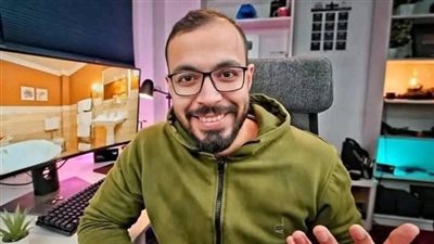 أنا في الإمارات.. أول تعليق من أحمد أبو زيد على هجرته من مصر