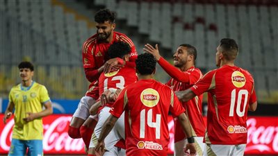 التعادل السلبي يحسم نتيجة الشوط الأول من مباراة الأهلي وحرس الحدود