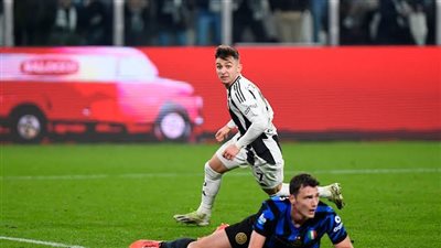 يوفنتوس يحسم الديربي بالفوز على إنتر في الدوري الإيطالي