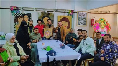 إبداع من خامات البيئة.. ثقافة المنيا تنظم ورشة فنية رمضانية