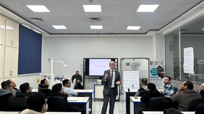 طب أسنان جامعة مصر للعلوم تستقبل خبراء عالميين لتطوير مهارات الطلاب والأطباء