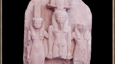متحف آثار الإسماعيلية يعلن عرض لوحة للثالوث في مصر القديمة