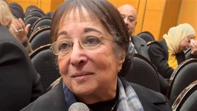 سميرة عبد العزيز: عمري ما فكرت في الاعتزال.. وهفضل أشتغل لغاية ما أقع على خشبة المسرح