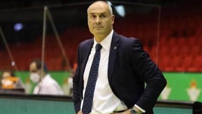 تأكيدا لـ القاهرة 24.. الزمالك يُعلن التعاقد مع كورو سيجورا لتدريب فريق السلة