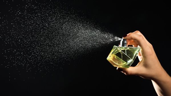 ما حكم استعمال العطر