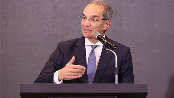 وزير الاتصالات