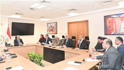 وزير الري يوجه بسرعة بحث طلبات تخصيص أراضٍ مملوكة للوزارة لإنشاء مراكز شباب