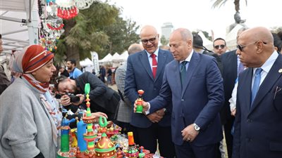 محافظ القاهرة: ندعم الصناعات المحلية ومنها زراعة النخيل وتجارة التمور لزيادة الحصيلة الاستثمارية