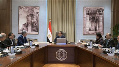 مدبولي: المشروعات الجاري تنفيذها بمنطقة الأهرامات ومحيطها تسهم في تحسين التجربة السياحية 