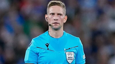 طاقم حكام نرويجي لإدارة لقاء القمة بين الأهلي والزمالك