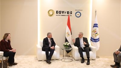 وزير البترول يلتقي نائب إكسون موبيل للاستكشاف لبحث التطورات الإيجابية بغرب المتوسط