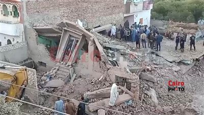 انتشال جثمان الصغيرة مكة آخر ضحايا عقار منفلوط المنهار بأسيوط 