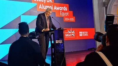 أمين الأعلى للجامعات: زيادة عدد المنح الدراسية يساهم في تحسين جودة التعليم وربط الخريجين بسوق العمل