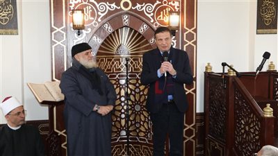 وزير الزراعة خلال أداء صلاة الجمعة بالنوبارية: مكتبي مفتوح للمزارعين لحل مشاكلهم