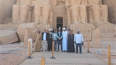 آثار أبو سمبل تستعد لاستقبال ظاهرة تعامد الشمس على وجه رمسيس الثاني | صور