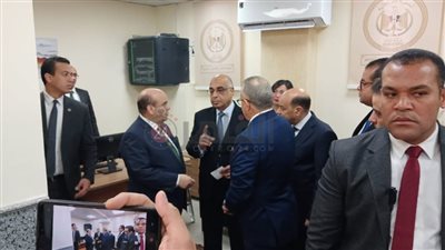 وزير العدل يفتتح المقر الجديد للشهر العقاري بالمجمع القضائي بالغردقة | بث مباشر