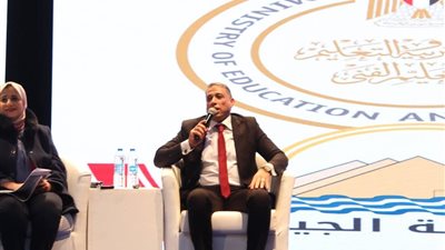 الذكاء الاصطناعي في قلب الفصول الدراسية.. ورشة عمل بالجيزة لتأهيل المعلمين للتحول الرقمي