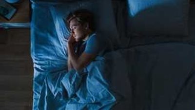 خبراء يحددون عدد ساعات النوم التي قد تزيد من خطر الإصابة بالخرف