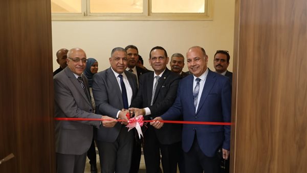  افتتاح معمل كمبيوتر