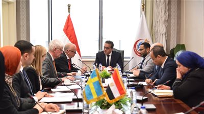 وزير الصحة يناقش مع سفير السويد التعاون في المشروعات الصحية وإدارة وتشغيل المستشفيات