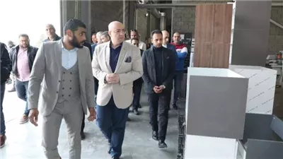 محافظ بني سويف يتفقد عددا من مصانع مجمع بياض العرب لدعم قطاع الاستثمار والصناعة