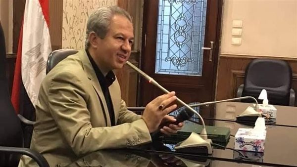 الدكتور أحمد غندور