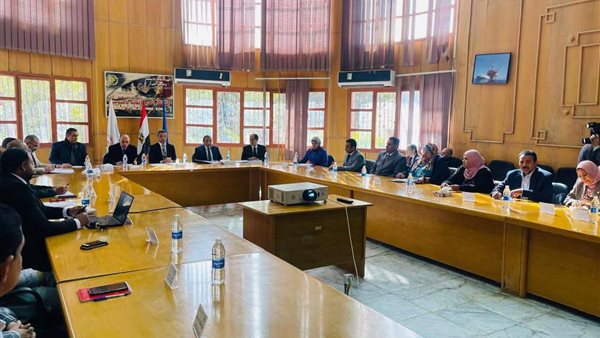 خلال اللقاء