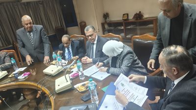 بروتوكول تعاون بين الضرائب وشعبة مزاولي المهن الحرة لتنظيم تعامل المحاسبين القانونيين