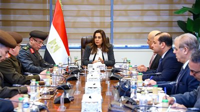 وزيرة التنمية المحلية: التصدي لأي تعديات على الأراضي الزراعية.. وتقديم كل التسهيلات للمواطنين بالتصالح