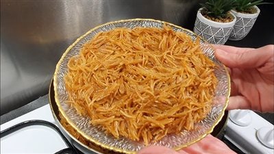 طريقة تحضير شعرية بالفستق خطوة بخطوة.. طعم مختلف ولذيذ