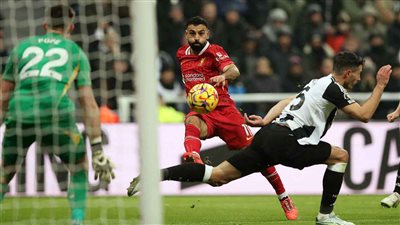 مهمة جديدة لـ صلاح.. موعد مباراة ليفربول ونيوكاسل في الدوري الإنجليزي والقنوات الناقلة