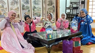 المركز الثقافي الكوري يستضيف دراسي اللغة الكورية بمعهد سيجونج