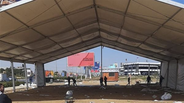 إزالة الخيم الرمضانية