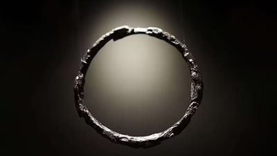 علماء آثار ببولندا يكتشفون معادن فضائية في مدافن عمرها 2700 عام