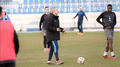 غزل المحلة يواصل استعداداته لمباراة إنبي