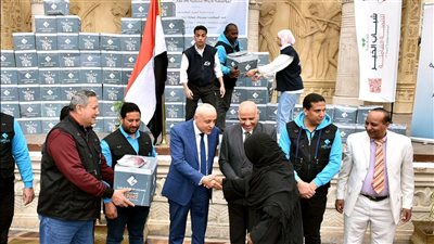 محافظ الأقصر يطلق مبادرة تنموية لمد يد العون للأسر الأكثر احتياجًا