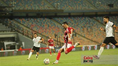 غيابات بالجملة في صفوف الأهلي أمام طلائع الجيش بالدوري الممتاز 