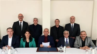 فرصة للسلام.. ترحيب بقرار زعيم حزب العمال الكردستاني لحل الحزب ونزع سلاحه