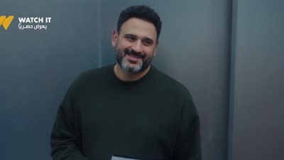 أكرم حسني يتصدر تريند محركات بحث جوجل بمسلسل الكابتن.. والجمهور يعلق: مبيقدمش حاجة وحشة