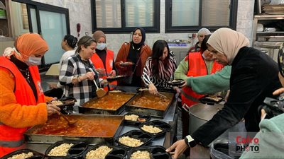 230 وجبة إفطار.. الكنيسة الإنجيلية ببورسعيد تحتضن مبادرة مطبخ المرأة المصرية في رمضان | بث مباشر