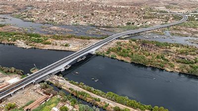 النقل تعتزم الانتهاء من تنفيذ 17 محورًا جديدًا على النيل بحلول 2030